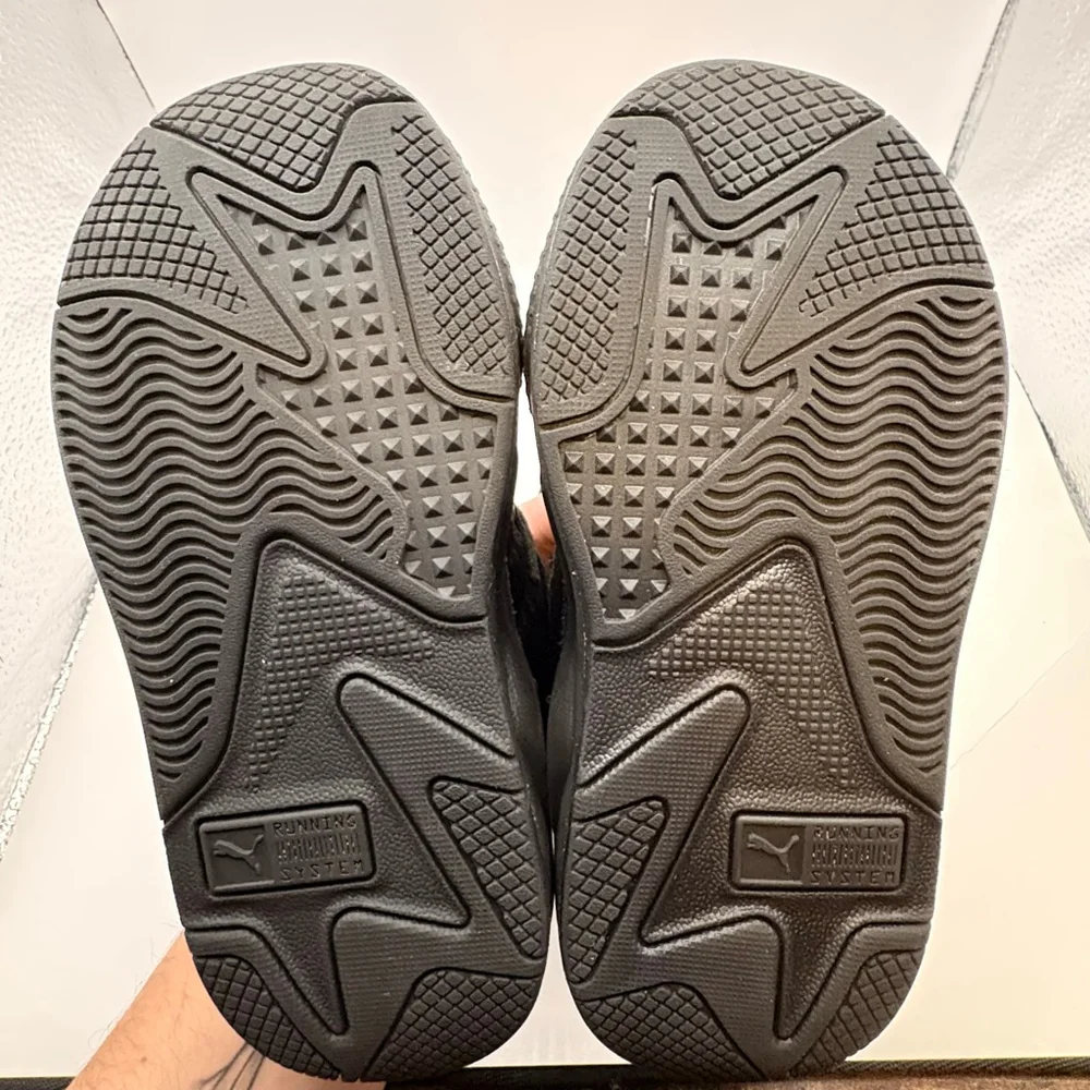 Boys Puma Sneakers Black 10 (Toddler Boy)‎